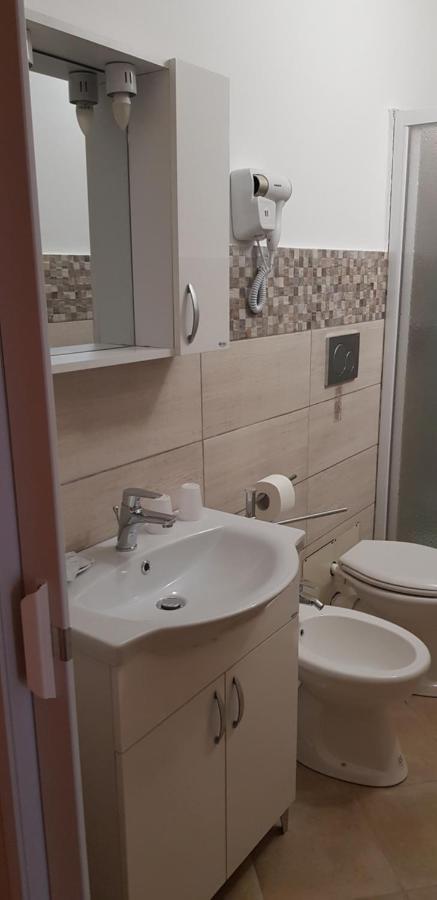 B&B Del Corso Vittorio Vibo Valentia Exteriör bild